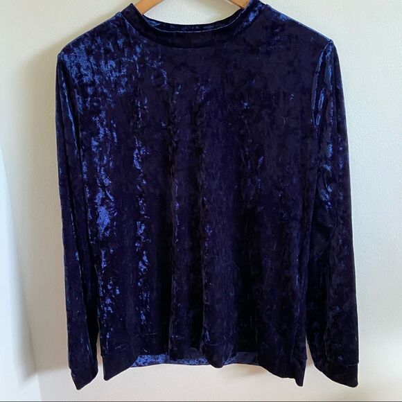 Navy Blue Velvet long sleeve mock neck - Picture 4 of 10
